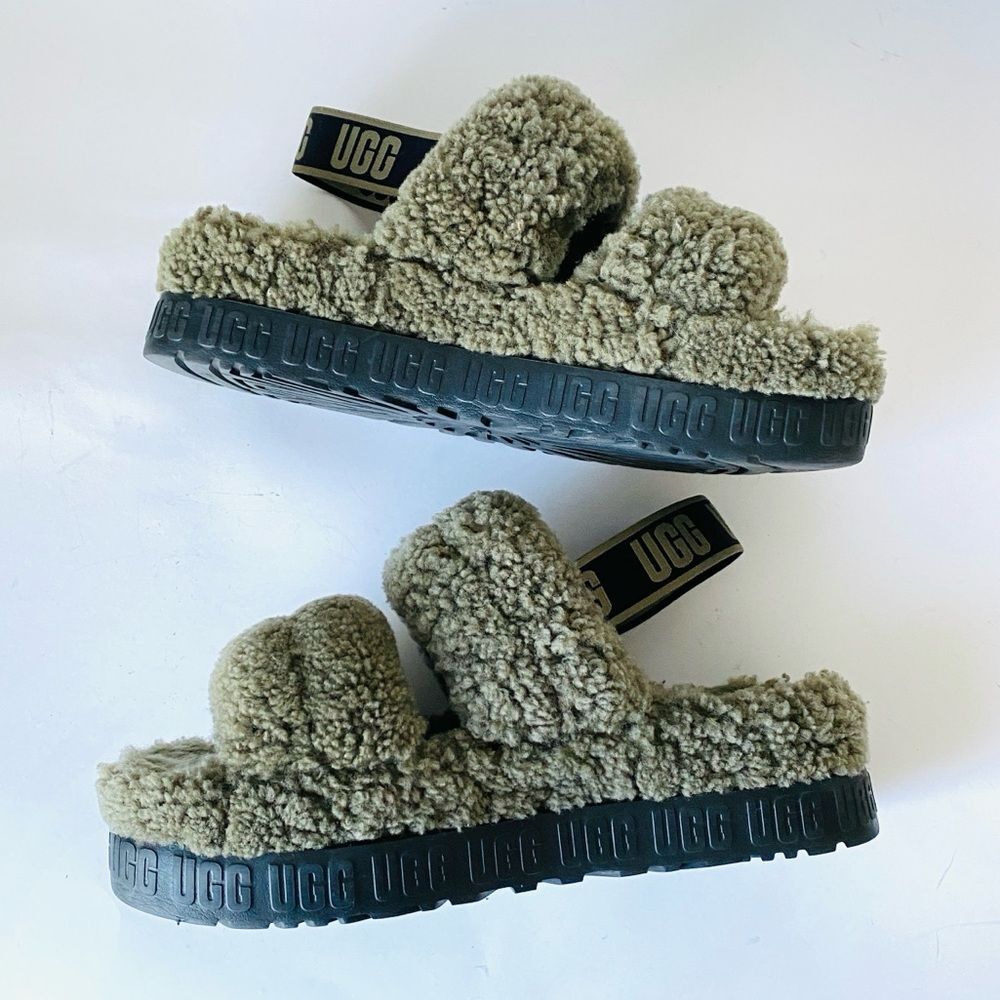 UGG Oh Fluffita Slide Burnt Olive Sandals Men’s 12 / Women’s 13 Cozy Statement